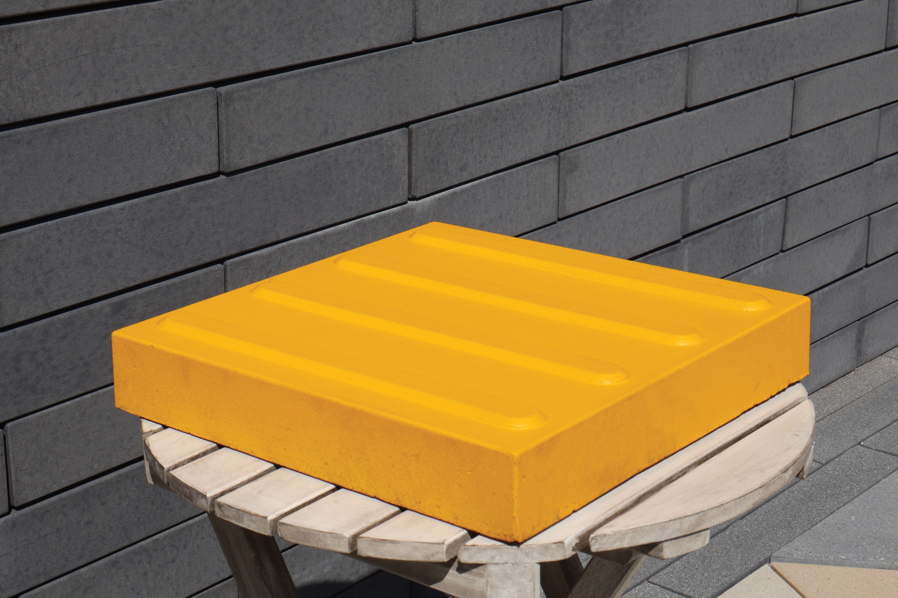 Detectable Directional Pavers