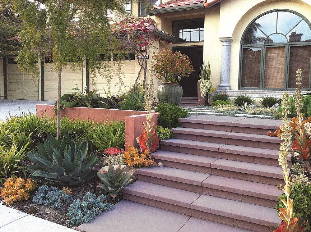 Square Modular Garden Steps, Concrete Stepping Stones