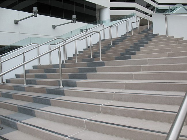 Standard Steptreads, Closed Riser