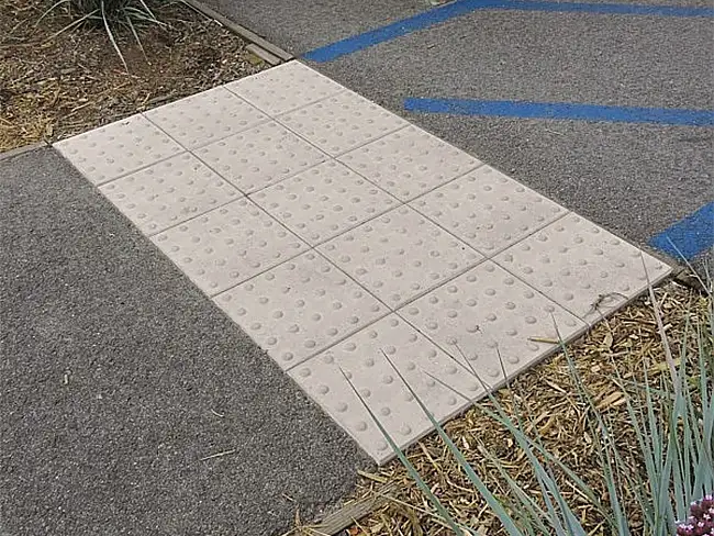 Detectable Directional Pavers